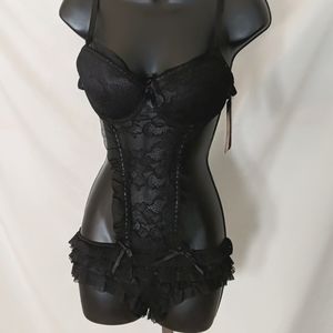 Just Sexy lingerie black lace set